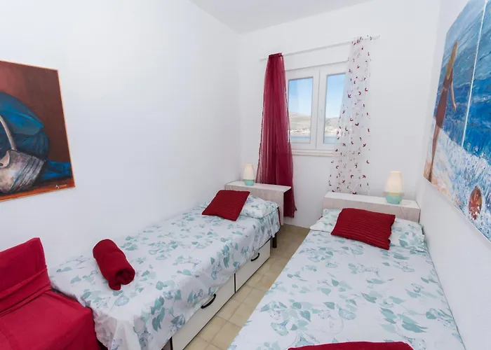 公寓 By The Sea Okrug Gornji, Ciovo - 459 特罗吉尔