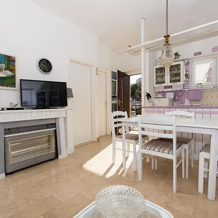 Appartamento By The Sea Okrug Gornji, Ciovo - 459